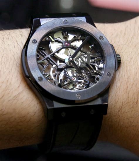 do all hublot watches have skeleton backs